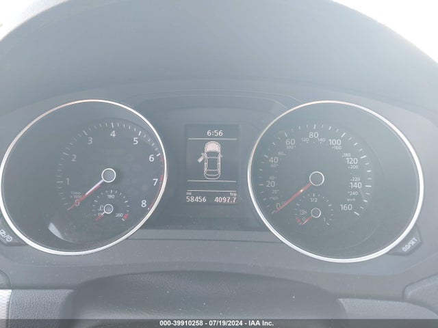 3VWDB7AJXHM277711 Volkswagen Jetta 1.4t Se