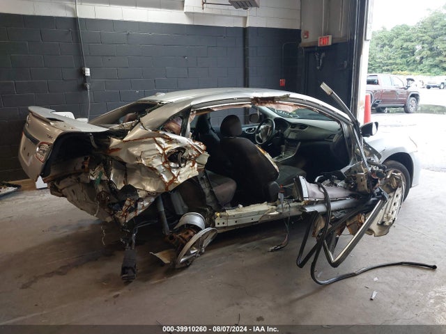 Nissan SENTRA SR 2015 3N1AB7AP6FY254378 Image 4