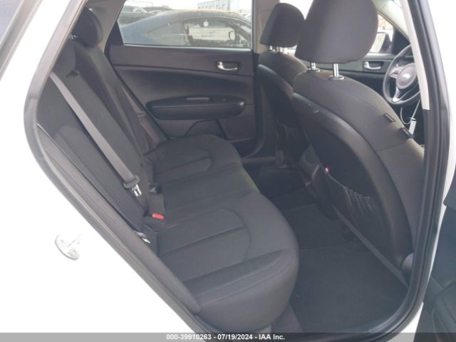 KNAGT4L39G5102457 KIA Optima Lx