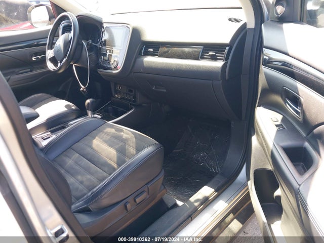 2019 MITSUBISHI OUTLANDER JA4AD3A37KZ046761 Photo 4