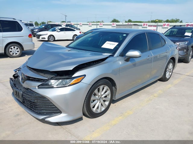 Toyota CAMRY LE 2019 4T1B11HK4KU701603 Image 2