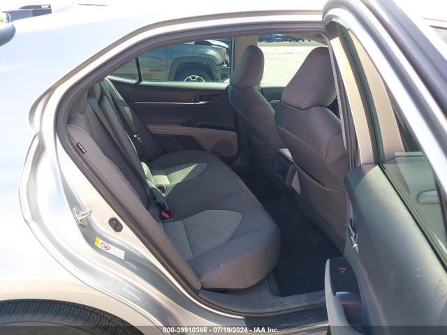 Toyota CAMRY LE 2019 4T1B11HK4KU701603 Image 8