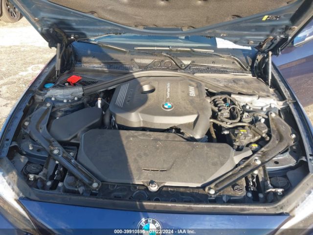 WBA2K9C52HV646781 BMW 230I