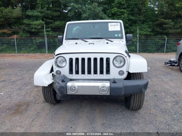 1C4HJWEG9JL873173 Jeep Wrangler Jk Unlimited Sahara