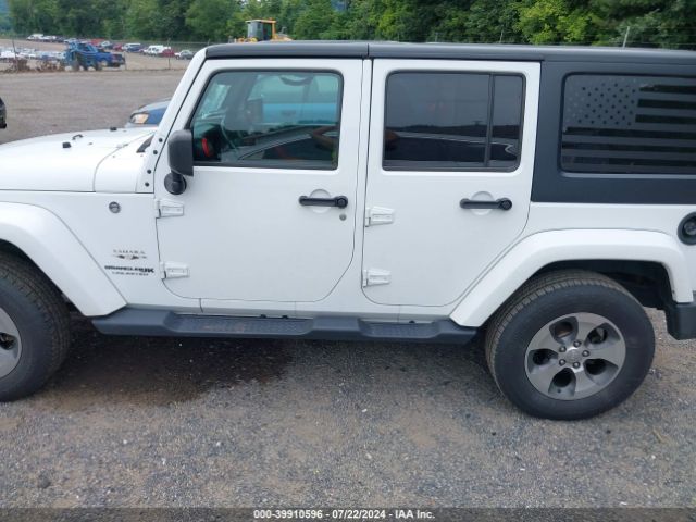 1C4HJWEG9JL873173 Jeep Wrangler Jk Unlimited Sahara