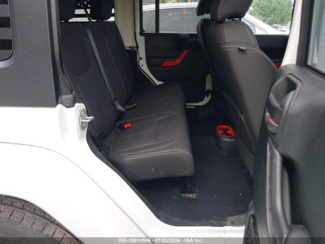 1C4HJWEG9JL873173 Jeep Wrangler Jk Unlimited Sahara