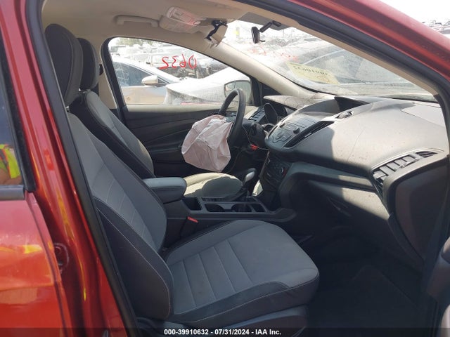 Ford ESCAPE S 2019 1FMCU0F75KUB02844 Image 5