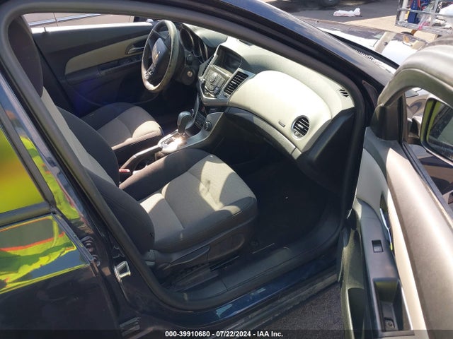 Chevrolet Cruze Ls Auto 2014 1G1PA5SH7E7349532 Image 5