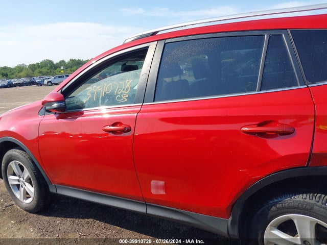 Toyota Rav4 Xle 2014 JTMRFREV6ED055356 Image 14