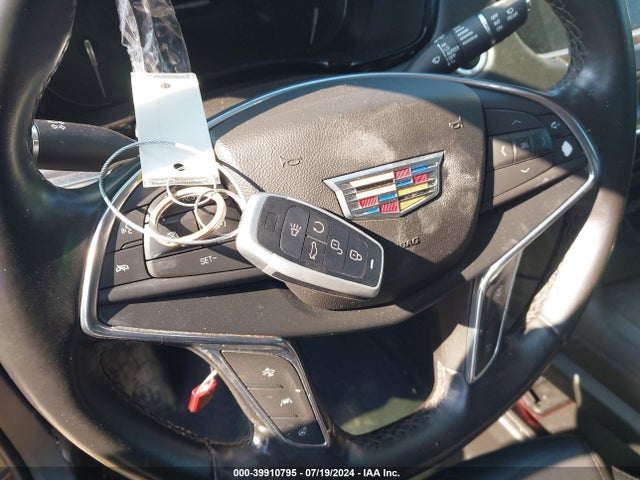 2018 CADILLAC XT5 1GYKNCRS9JZ241191 Photo 10