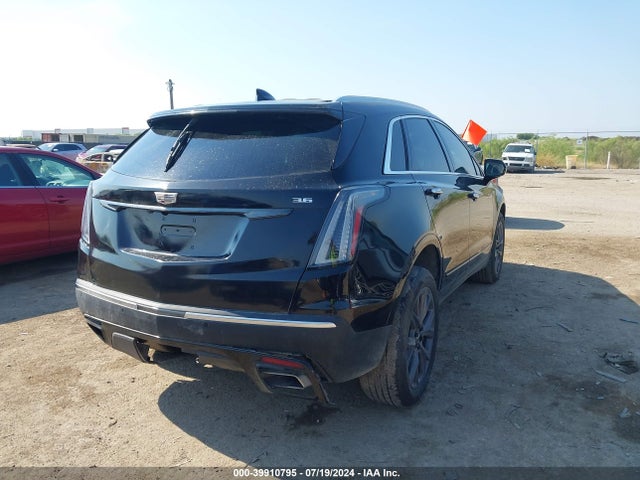 2018 CADILLAC XT5 1GYKNCRS9JZ241191 Photo 3