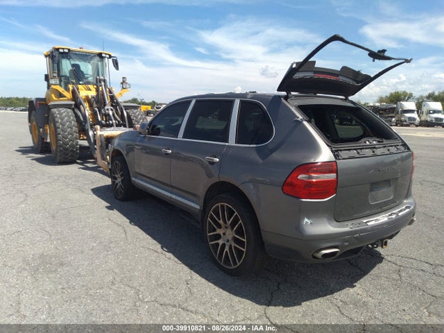 2010 PORSCHE CAYENNE WP1AA2APXALA01356 Photo 2