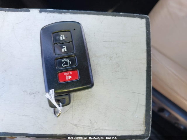 Toyota Rav4 Limited 2015 2T3DFREV7FW305881 Image 11