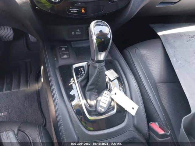 5N1AT2MT1LC784764 Nissan Rogue Sl Fwd