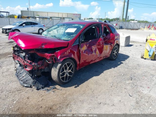 1FADP3M23HL302148 Ford FOCUS SEL