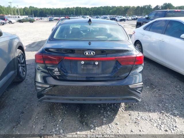 3KPF24AD7LE185513 KIA FORTE FE