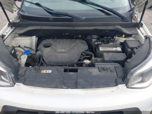 KNDJN2A26G7403211 KIA Soul