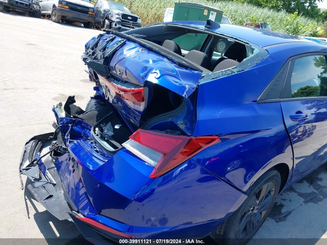 Hyundai ELANTRA SEL 2023 KMHLM4AG2PU434228 Image 17