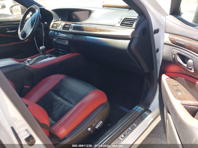 Lexus Ls 460 Crafted Line 2015 JTHBL5EF4F5135731 Image 5