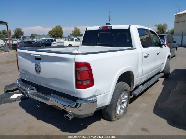 1C6RREJMXNN291295 RAM 1500 Laramie  4x2 5'7 Box
