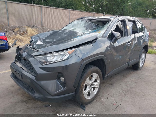 Toyota Rav4 Xle 2019 JTMP1RFV8KD009916 Image 2