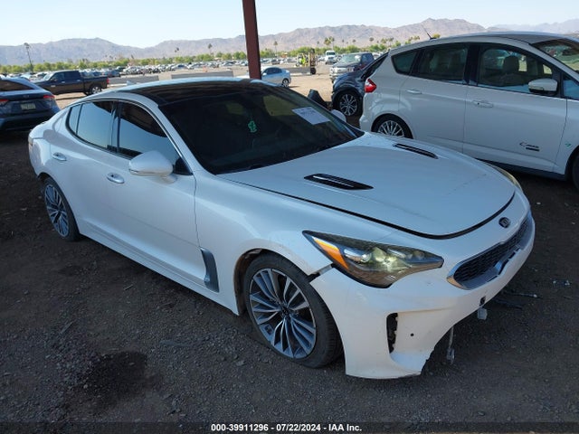 KIA Stinger Premium 2018 KNAE25LA6J6012327 Image 1