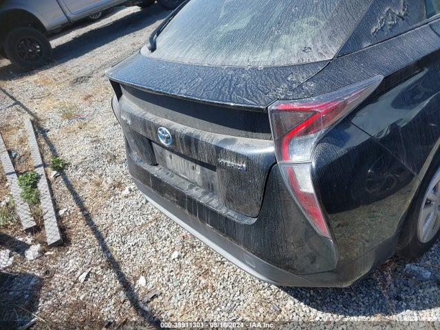 Toyota Prius Two 2016 JTDKBRFUXG3514478 Image 17