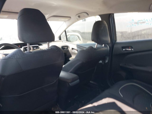 Toyota Prius Two 2016 JTDKBRFUXG3514478 Image 21