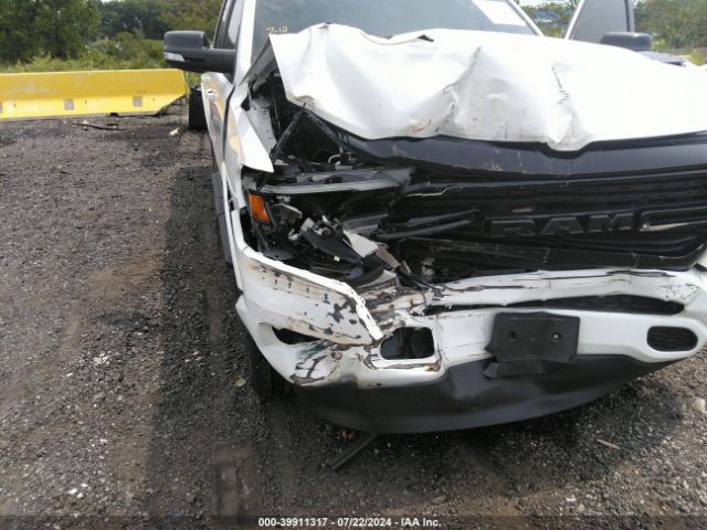 1C6SRFJT6NN386063 RAM 1500 Laramie  4x4 5'7 Box