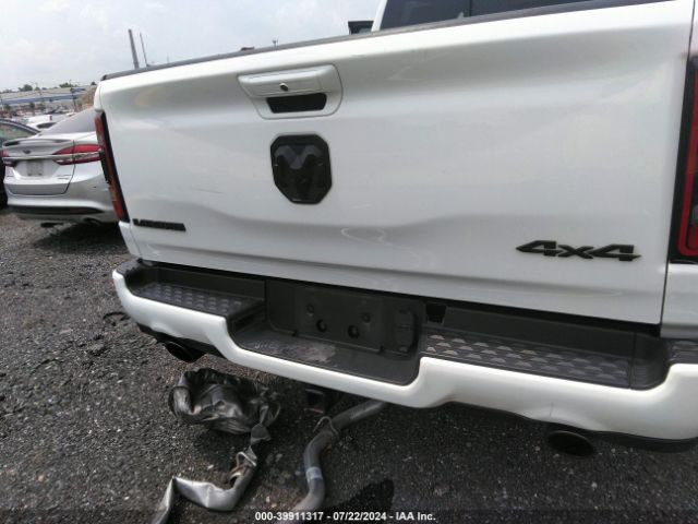 1C6SRFJT6NN386063 RAM 1500 Laramie  4x4 5'7 Box