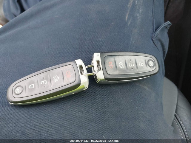Ford ESCAPE SE 2019 1FMCU0GD5KUA59045 Image 11