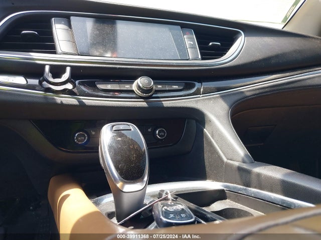 5GAERBKW5LJ181900 Buick Enclave Fwd Essence