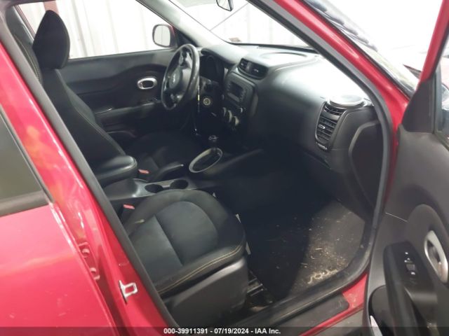 KNDJP3A52F7811651 KIA SOUL +