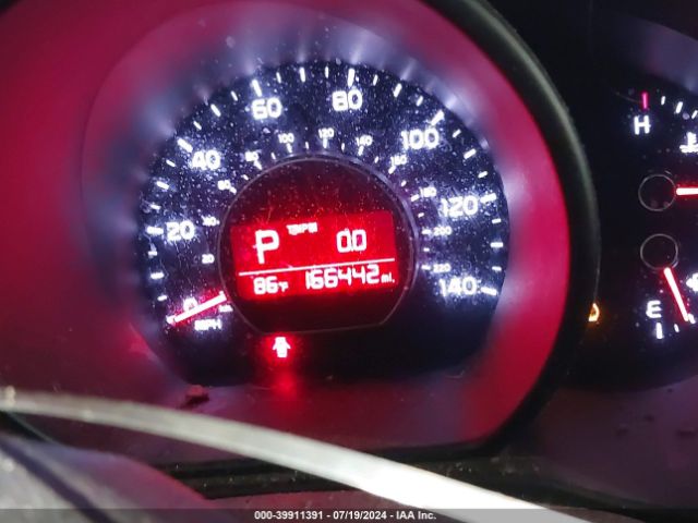 KNDJP3A52F7811651 KIA SOUL +