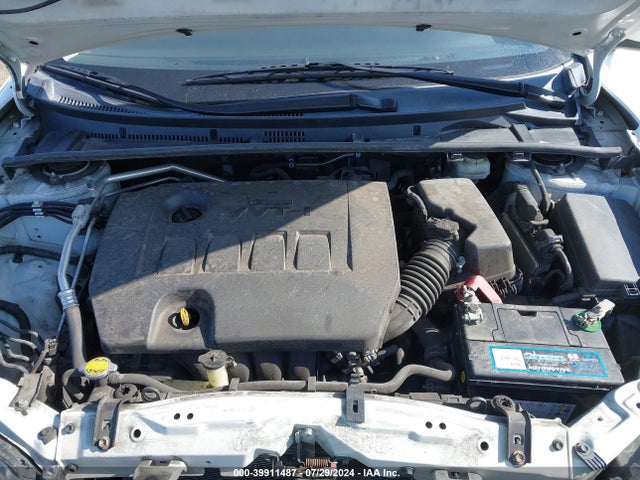 Toyota COROLLA SE 2017 5YFBURHE6HP654181 Image 10