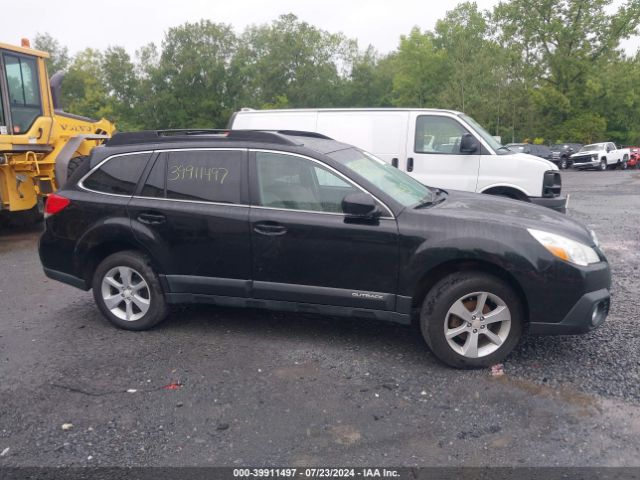 4S4BRCDC8E3305218 Subaru Outback 2.5i Premium