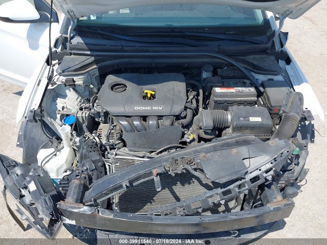 Hyundai ELANTRA SE 2017 5NPD84LF9HH074100 Image 10