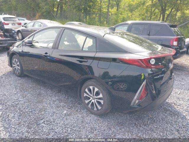 JTDKAMFP6M3165718 Toyota Prius Prime Xle
