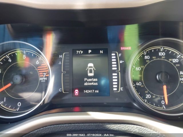 1C4PJMCBXGW114627 Jeep Cherokee Altitude
