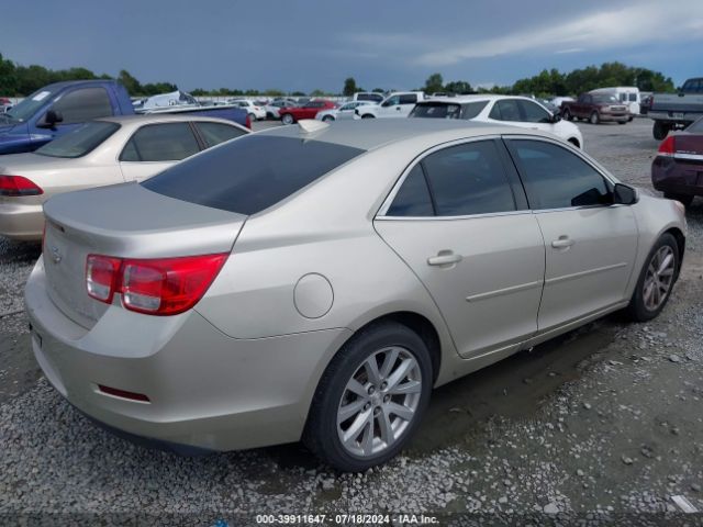 1G11D5SL3FF322059 Chevrolet MALIBU 2LT
