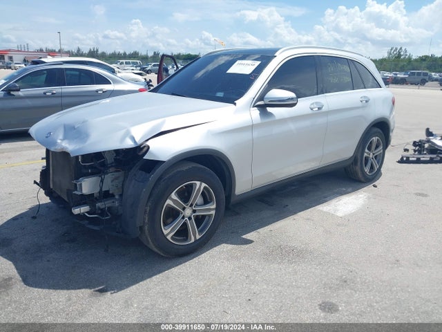WDC0G4KB2GF087743 Mercedes-Benz Glc 300 4matic