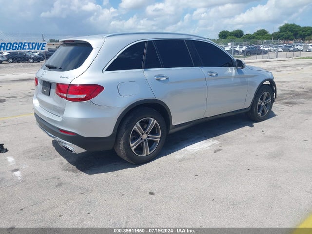 WDC0G4KB2GF087743 Mercedes-Benz Glc 300 4matic