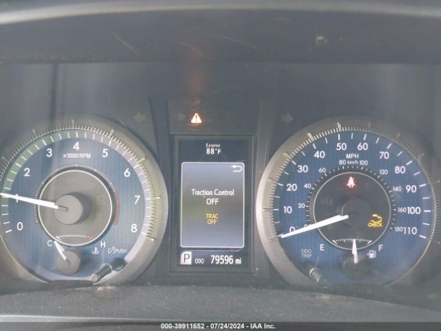 5TDYK3DC4GS762497 Toyota Sienna Xle 8 Passenger