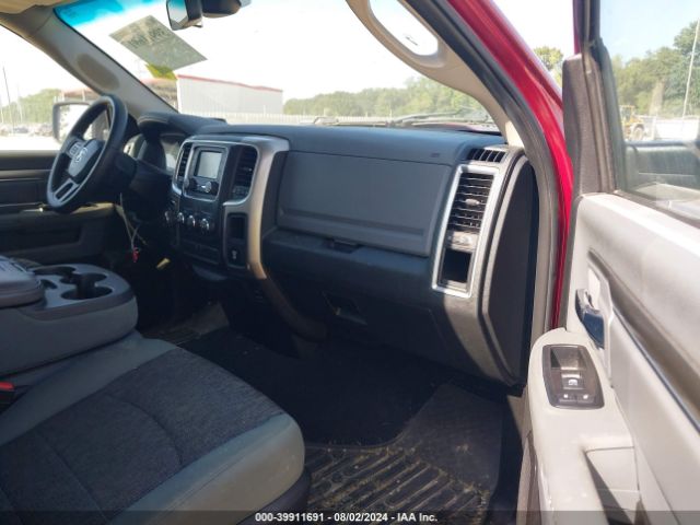 1C6RR7GT0FS564743 RAM 1500 Slt