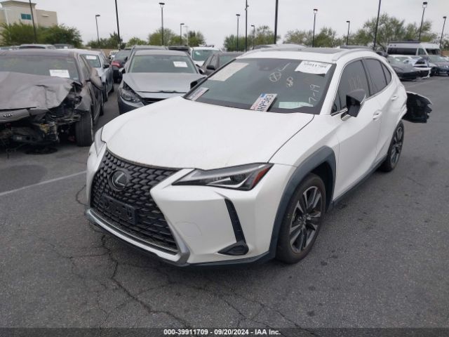 JTHY3JBH3K2013950 Lexus UX 200