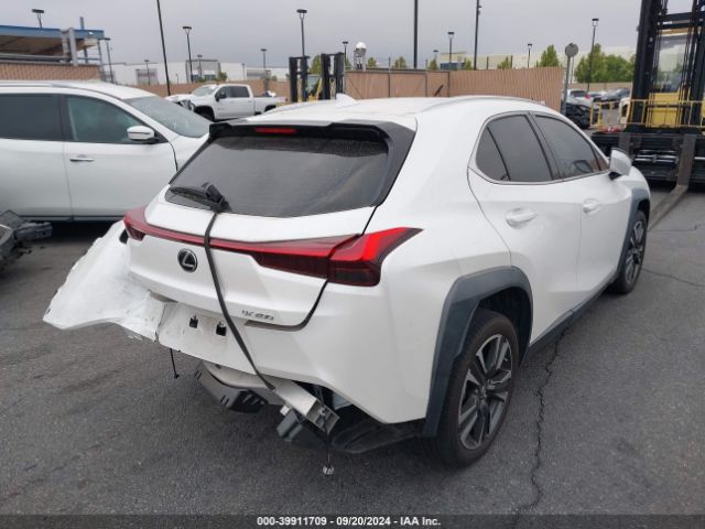 JTHY3JBH3K2013950 Lexus UX 200