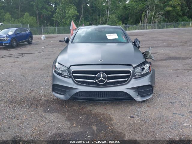 WDDZF4JB3JA368882 Mercedes-Benz E 300