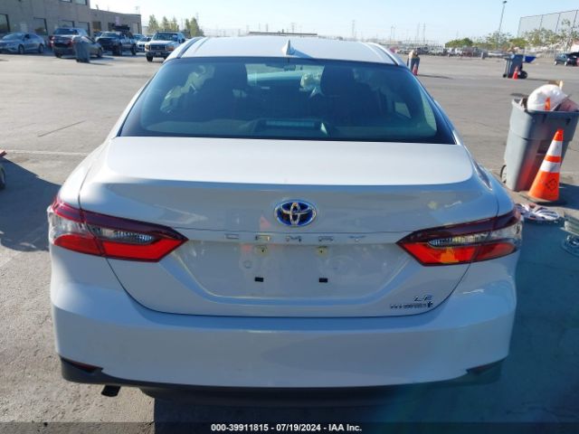 4T1C31AK9RU063268 Toyota Camry Hybrid Le