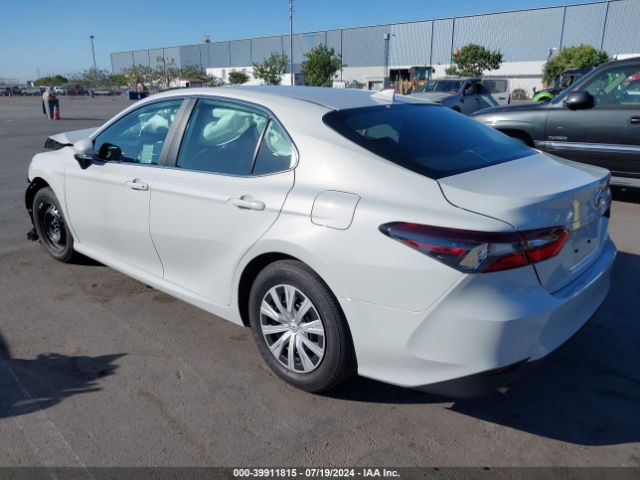 4T1C31AK9RU063268 Toyota Camry Hybrid Le