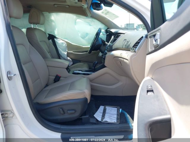 KM8J33A26GU164946 Hyundai Tucson Limited
